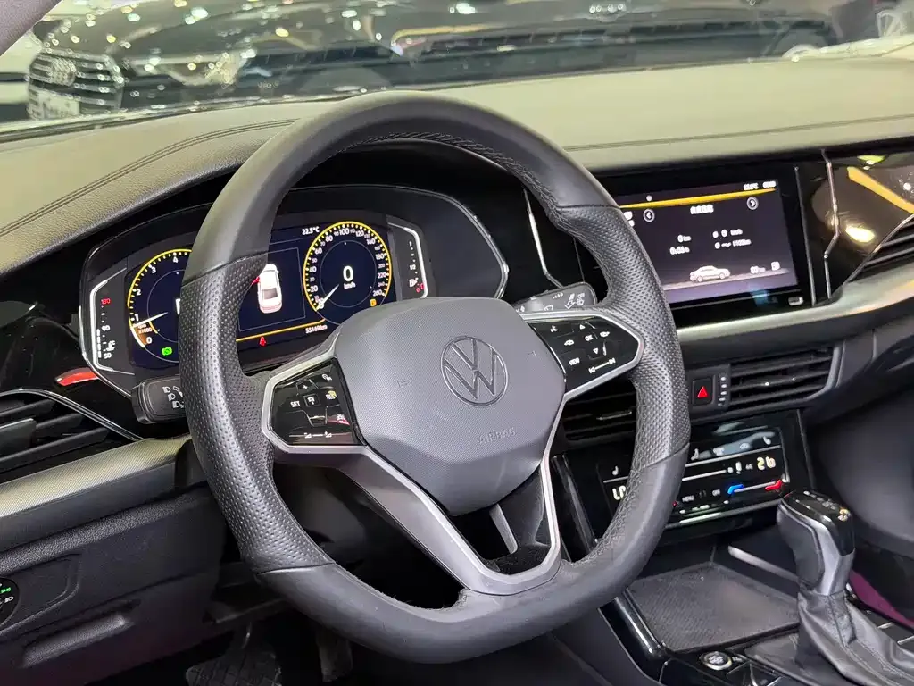 Volkswagen Passat — фото 6