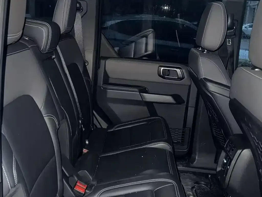 Ford Bronco 2025 из CN, фото 3