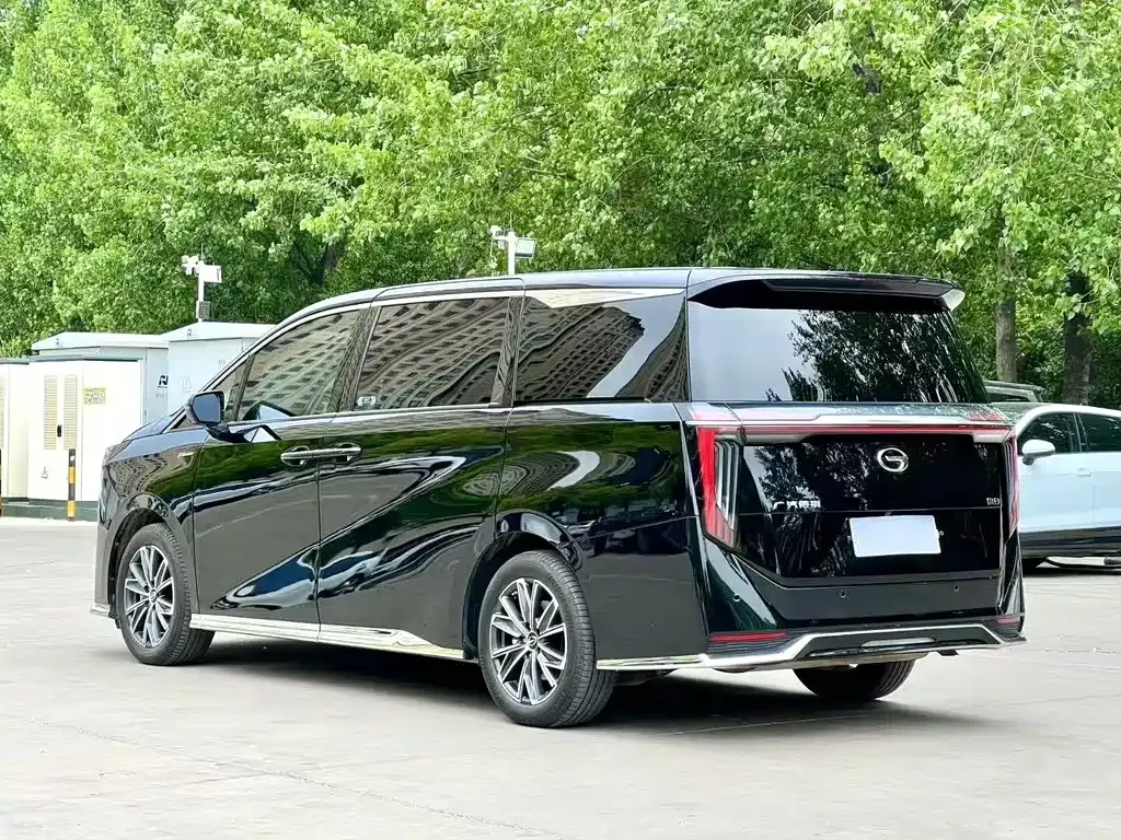 GAC Motor Trumpchi M8 — фото 6