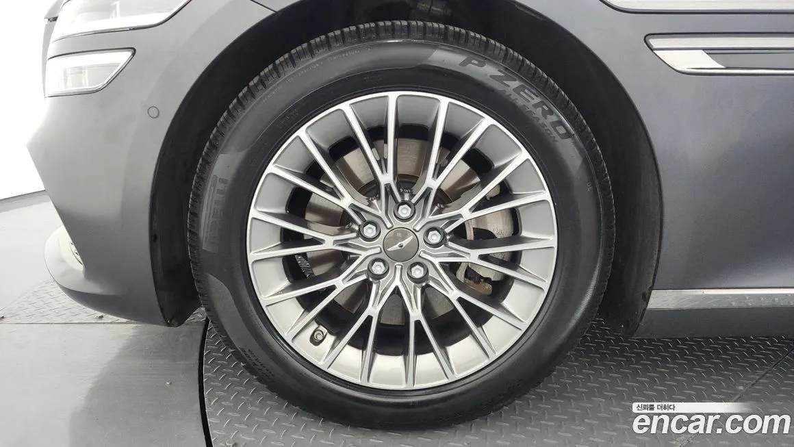Genesis G80 — фото 9