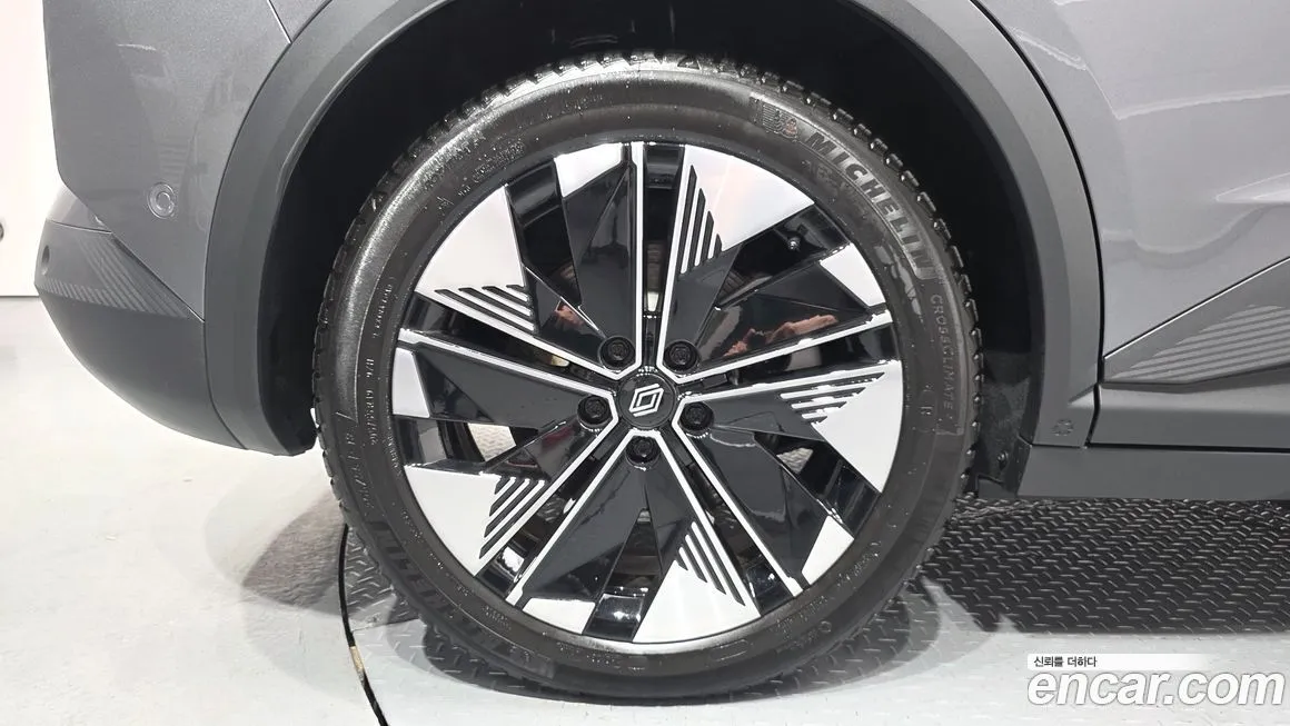 Renault Korea (Samsung) Scenic 2026 из KR, фото 9