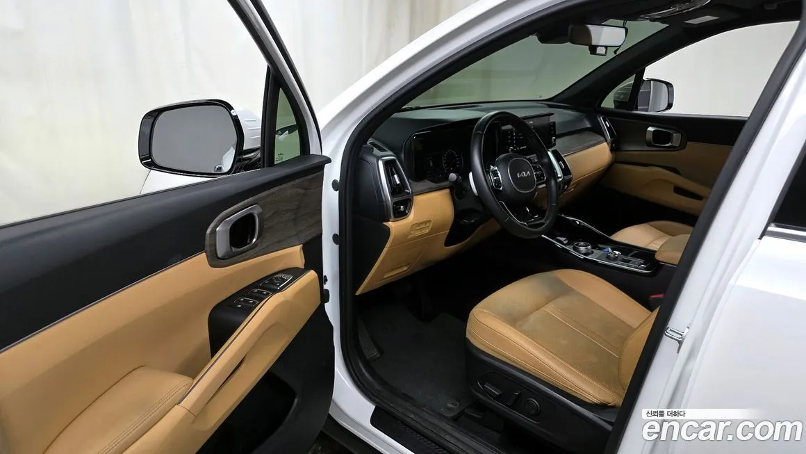 Kia Sorento — фото 5