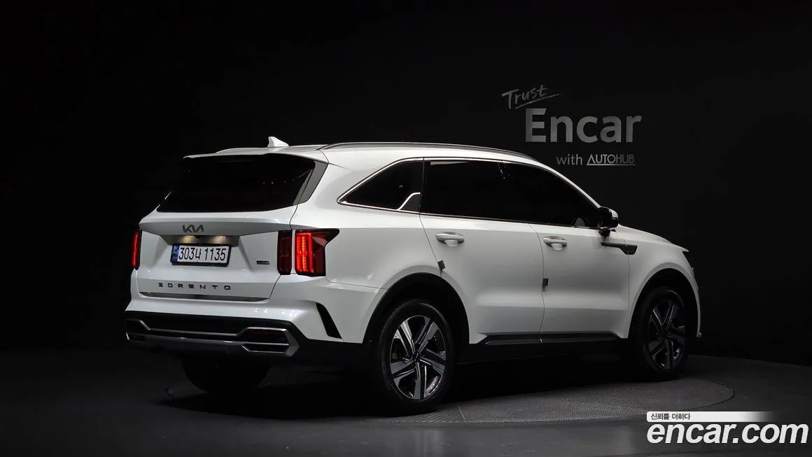 Kia Sorento — фото 8