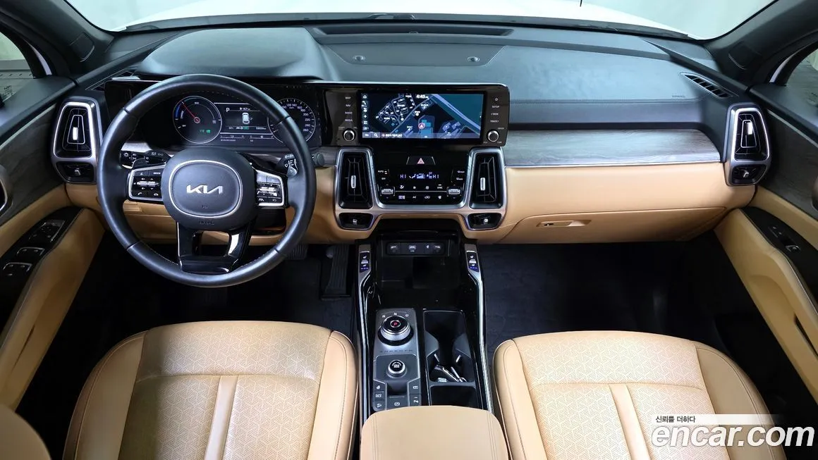 Kia Sorento — фото 6