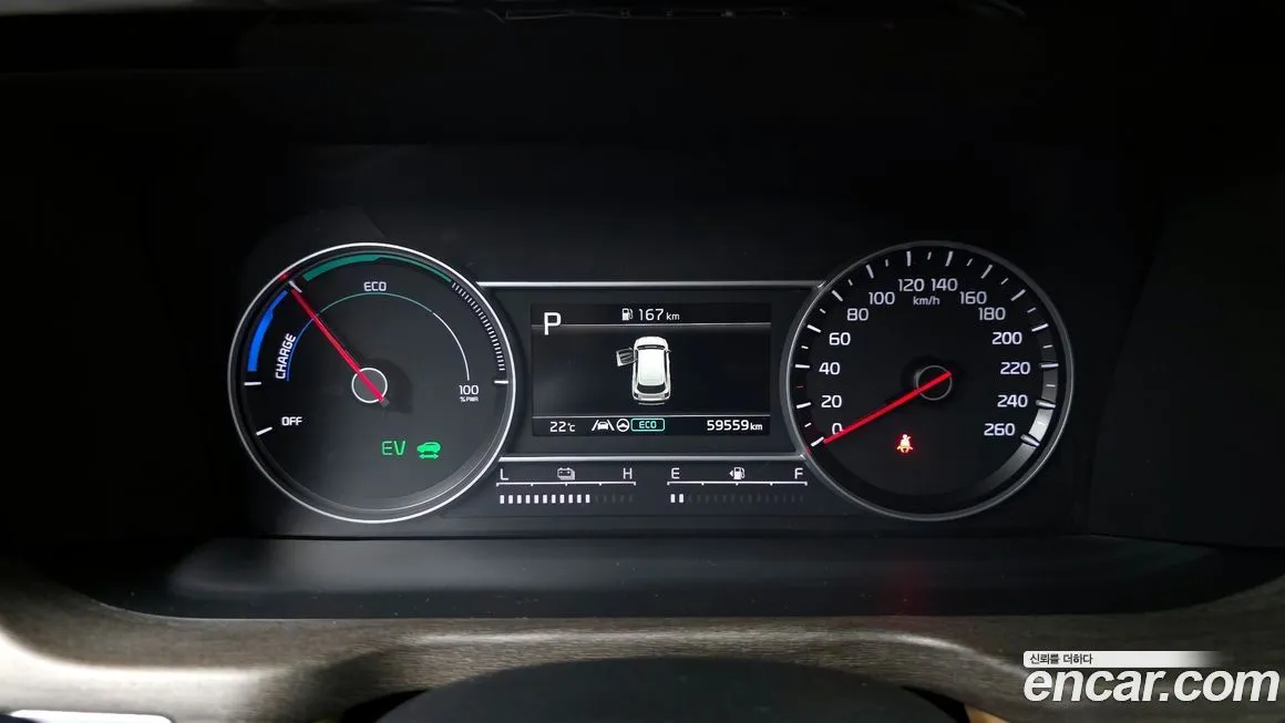 Kia Sorento — фото 3