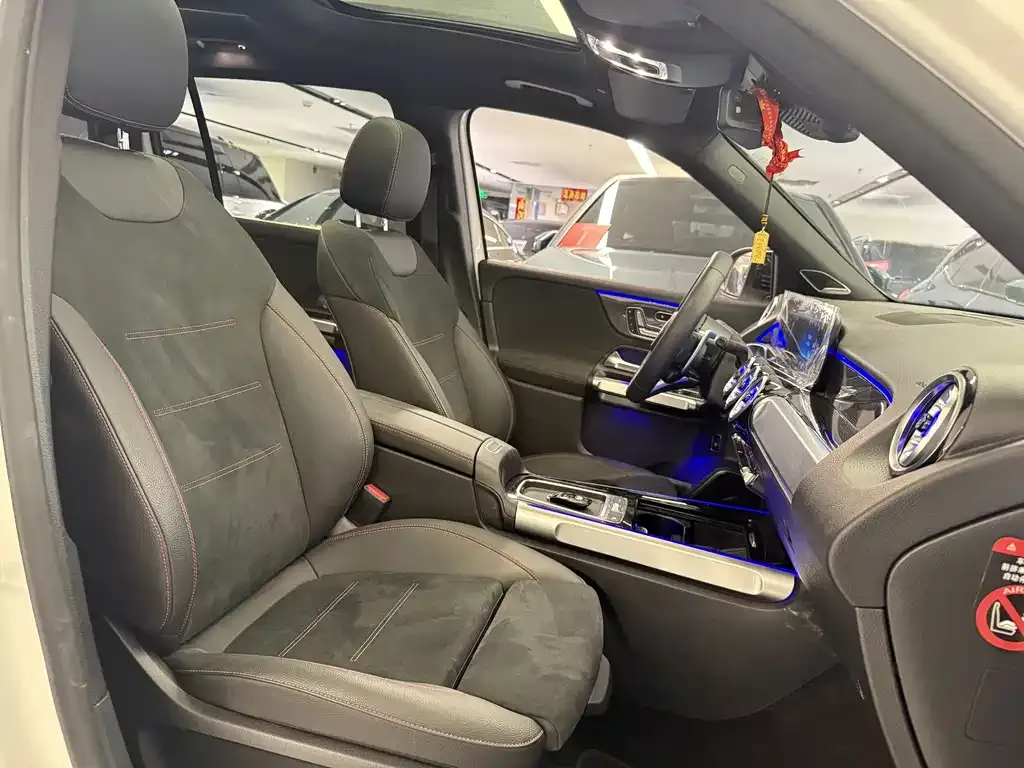 Mercedes-Benz GLB AMG — фото 2