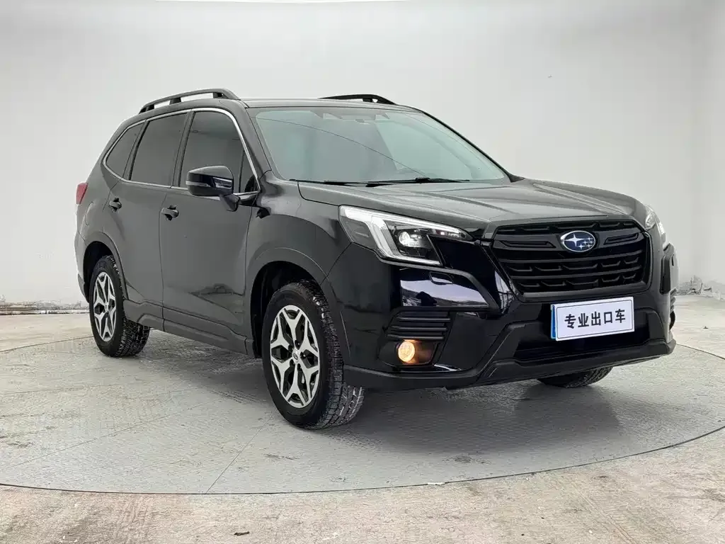 Subaru Forester 2022 из CN, фото 5