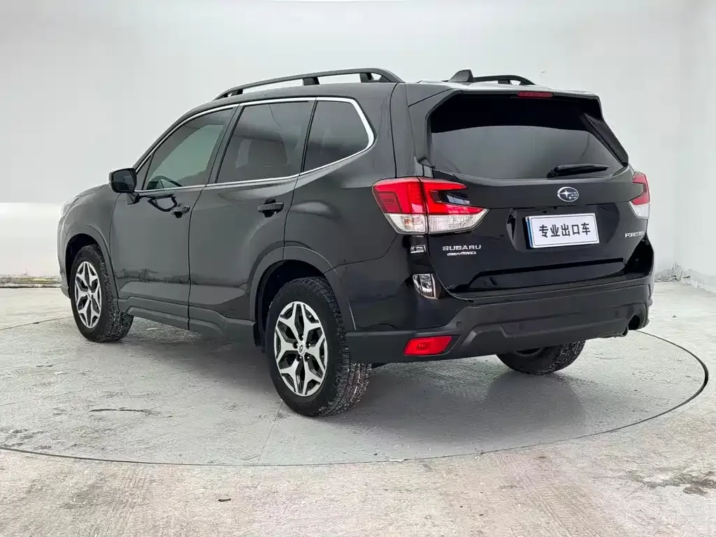 Subaru Forester 2022 из CN, фото 4