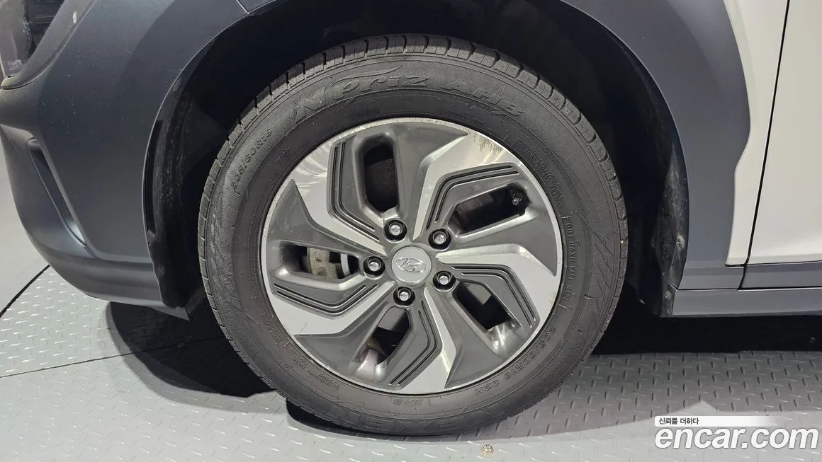 Hyundai Kona 2023 из KR, фото 5