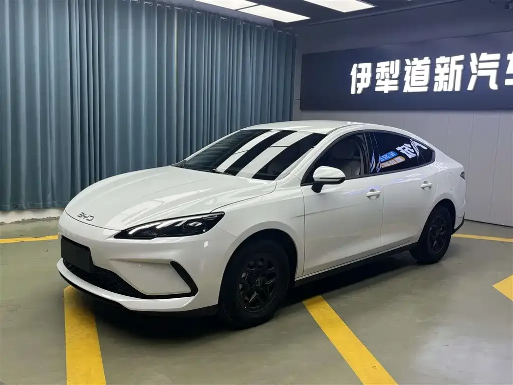 BYD Seal 05 DM-i