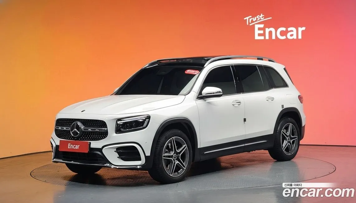 Mercedes-Benz GLB-Class — фото 1