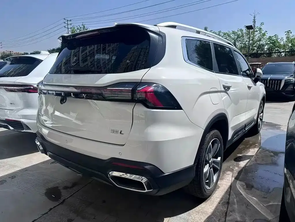 Geely Haoyue L 2023 из CN, фото 5