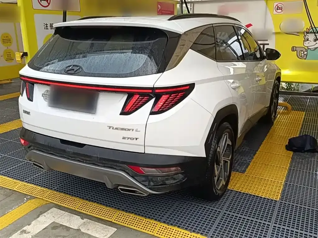 Hyundai Tucson 2023 из CN, фото 10