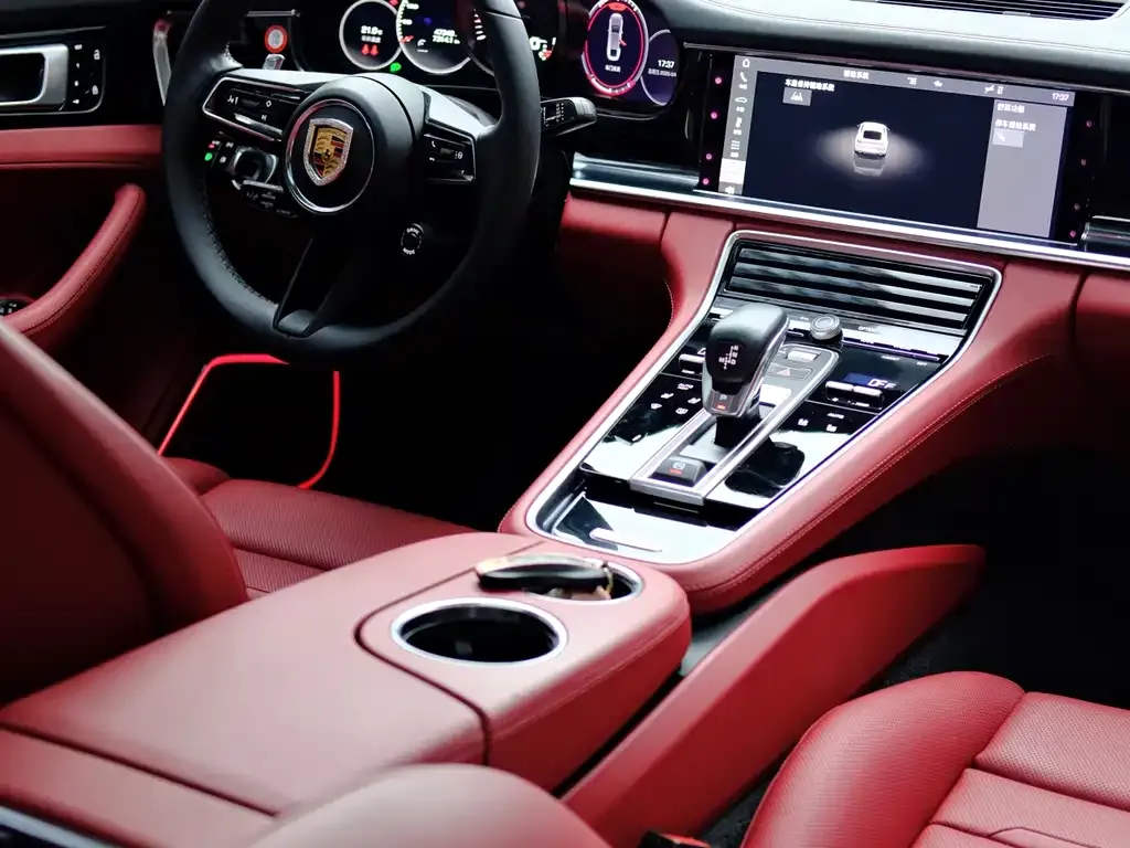 Porsche Panamera — фото 8