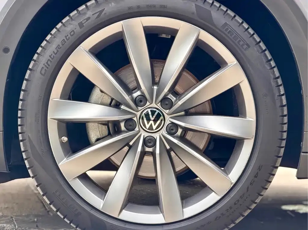 Volkswagen CC — фото 4