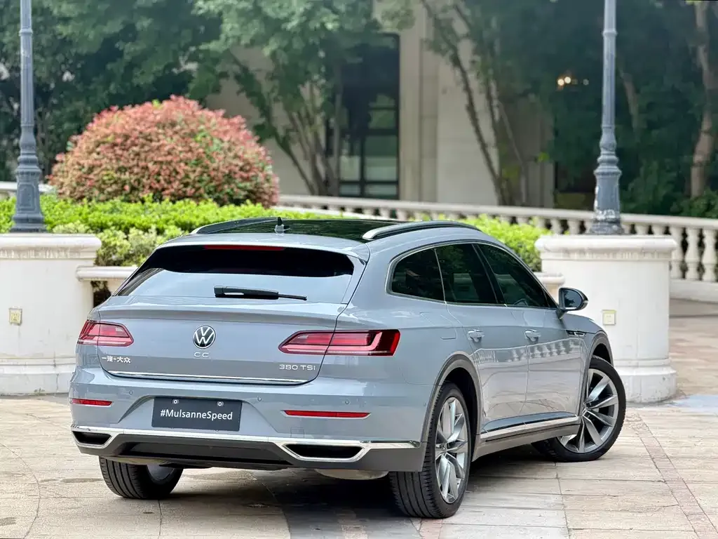 Volkswagen CC — фото 10