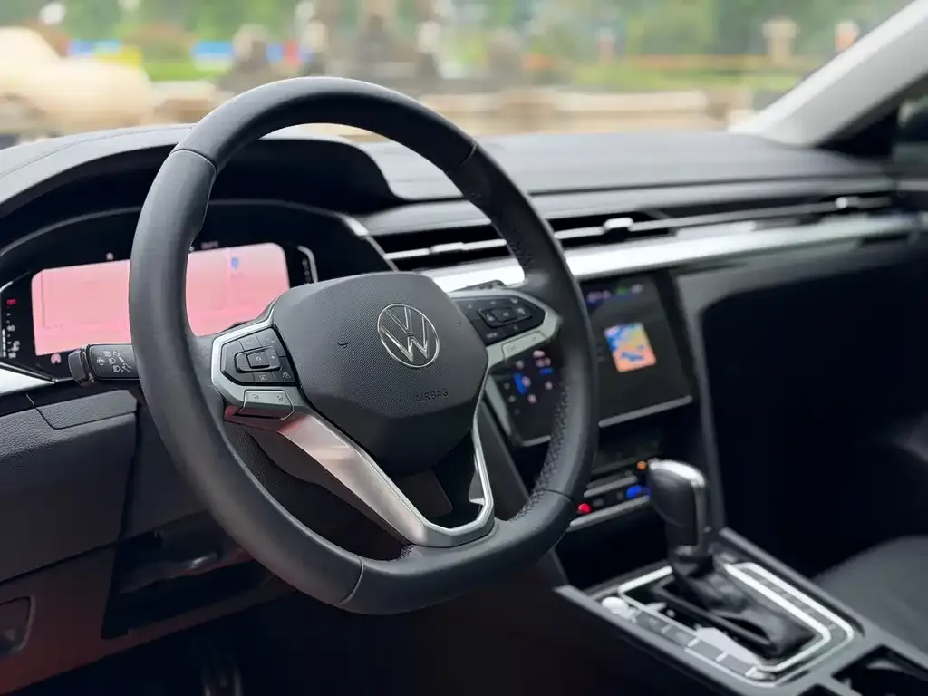 Volkswagen CC — фото 2