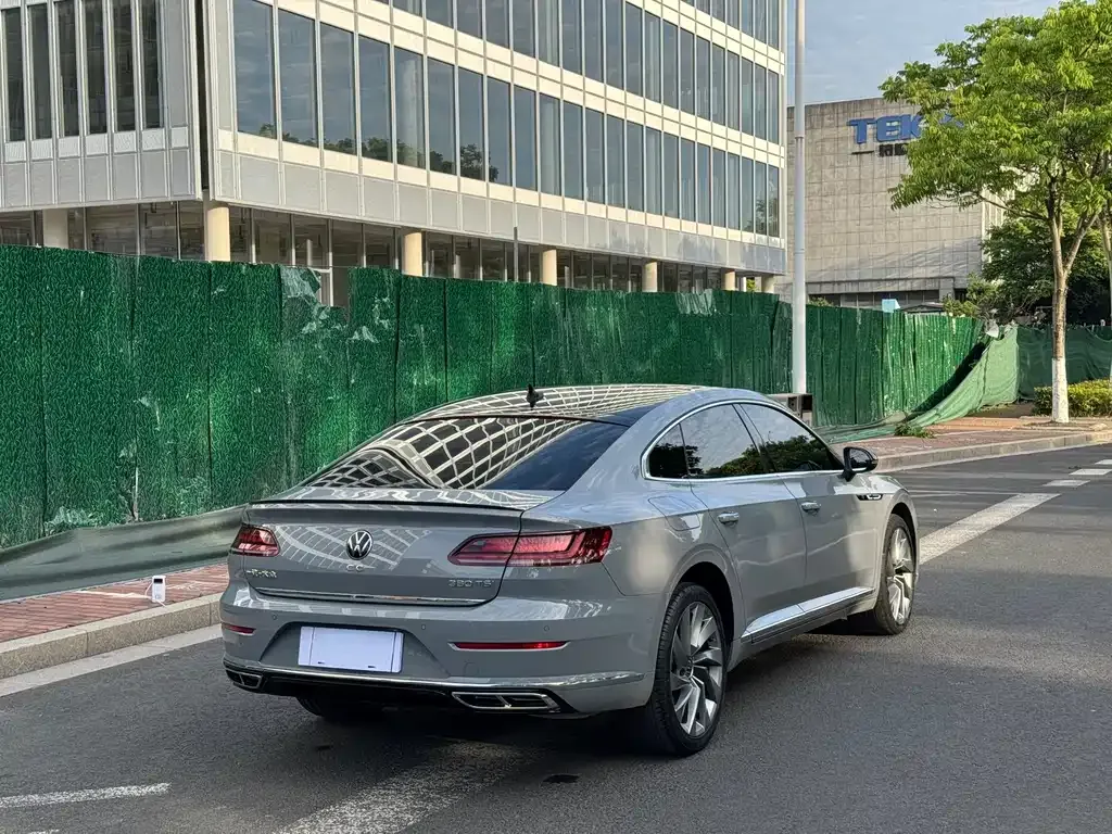 Volkswagen CC — фото 7