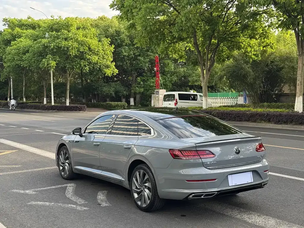 Volkswagen CC — фото 9
