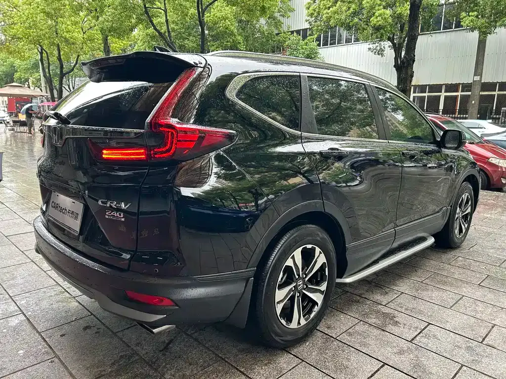 Honda CR-V — фото 10