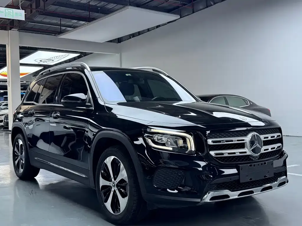 Mercedes-Benz GLB — фото 5