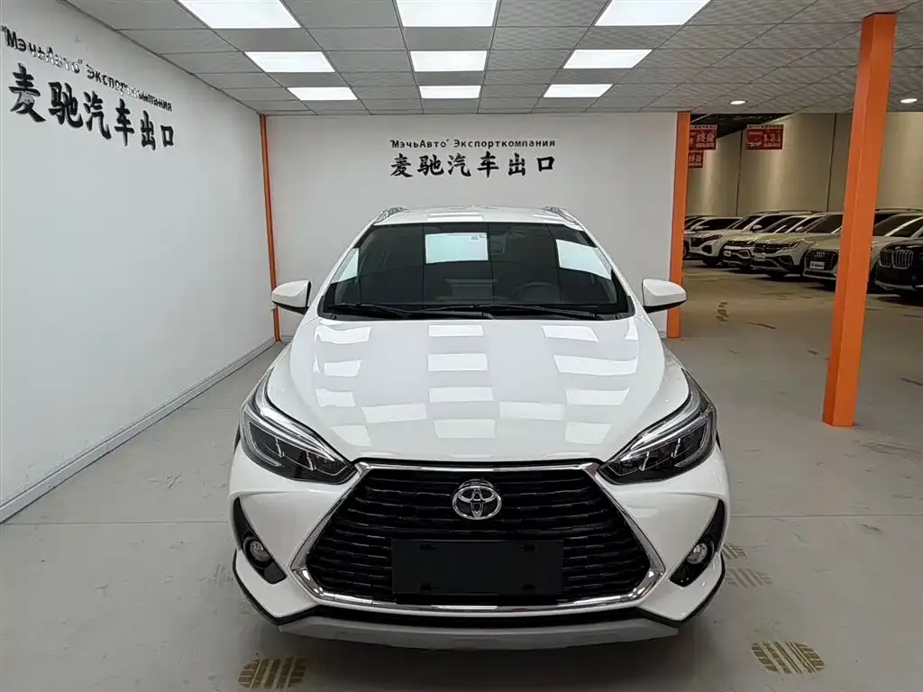 Toyota Yaris L — фото 6