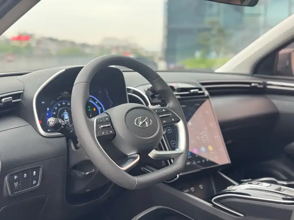 Hyundai Tucson — фото 3