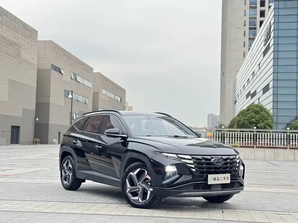 Hyundai Tucson — фото 7