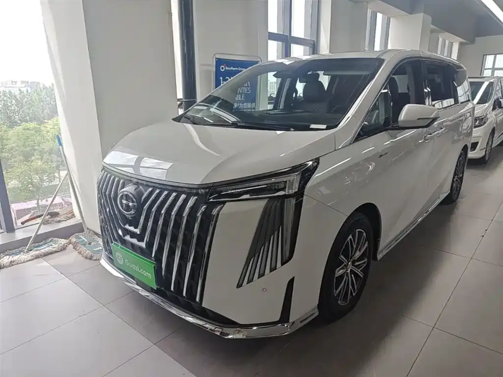GAC Motor Trumpchi M8 — фото 1