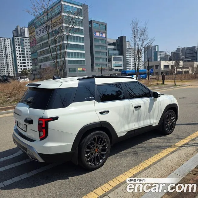 KG Mobility (Ssangyong) Torres — фото 4