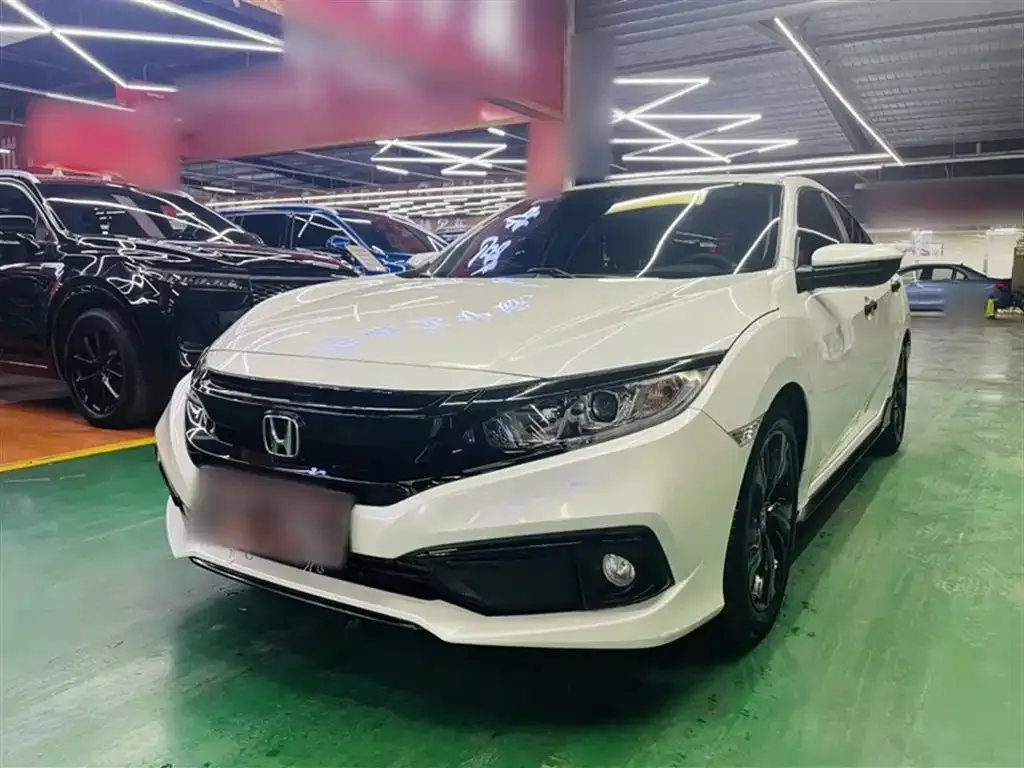Honda Civic — фото 10
