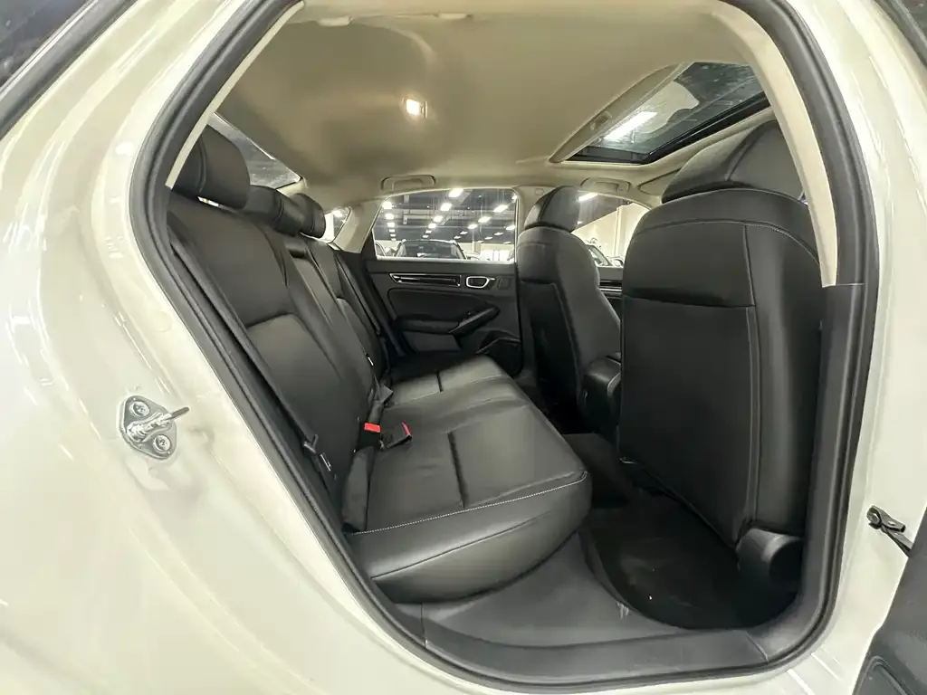 Honda Civic 2022 из CN, фото 5