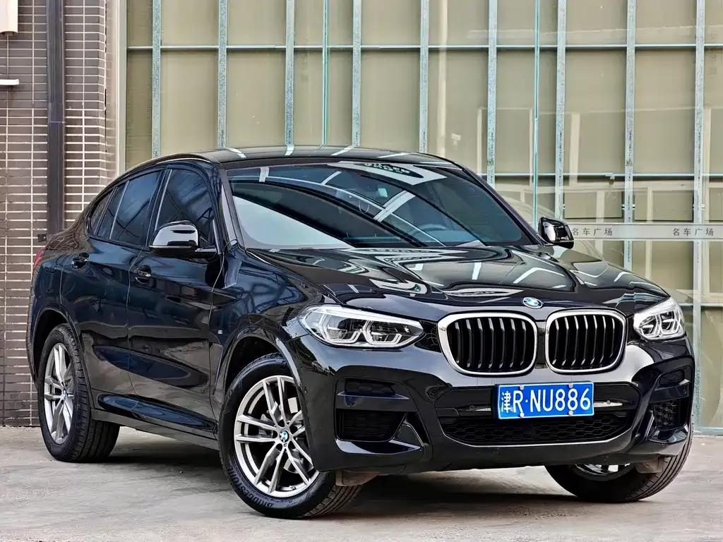 BMW X4 — фото 7