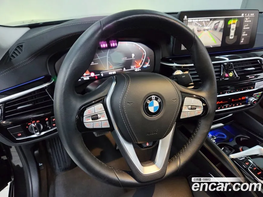 BMW 5-Series 2022 из KR, фото 3