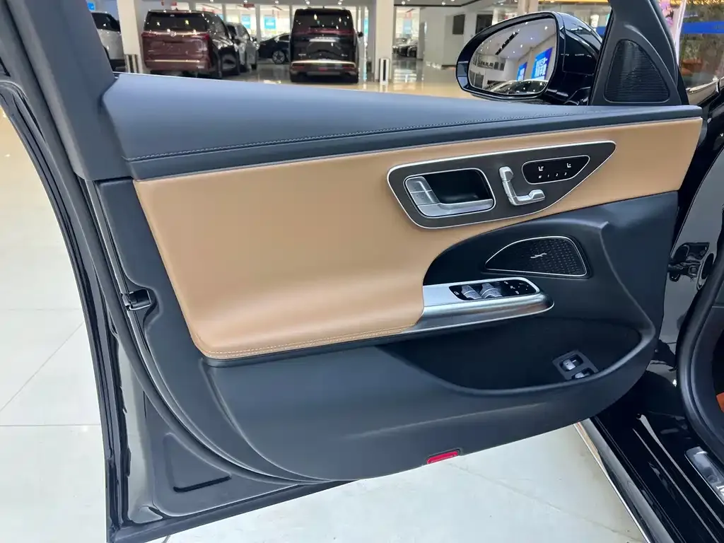 Mercedes-Benz E-Class New Energy — фото 9