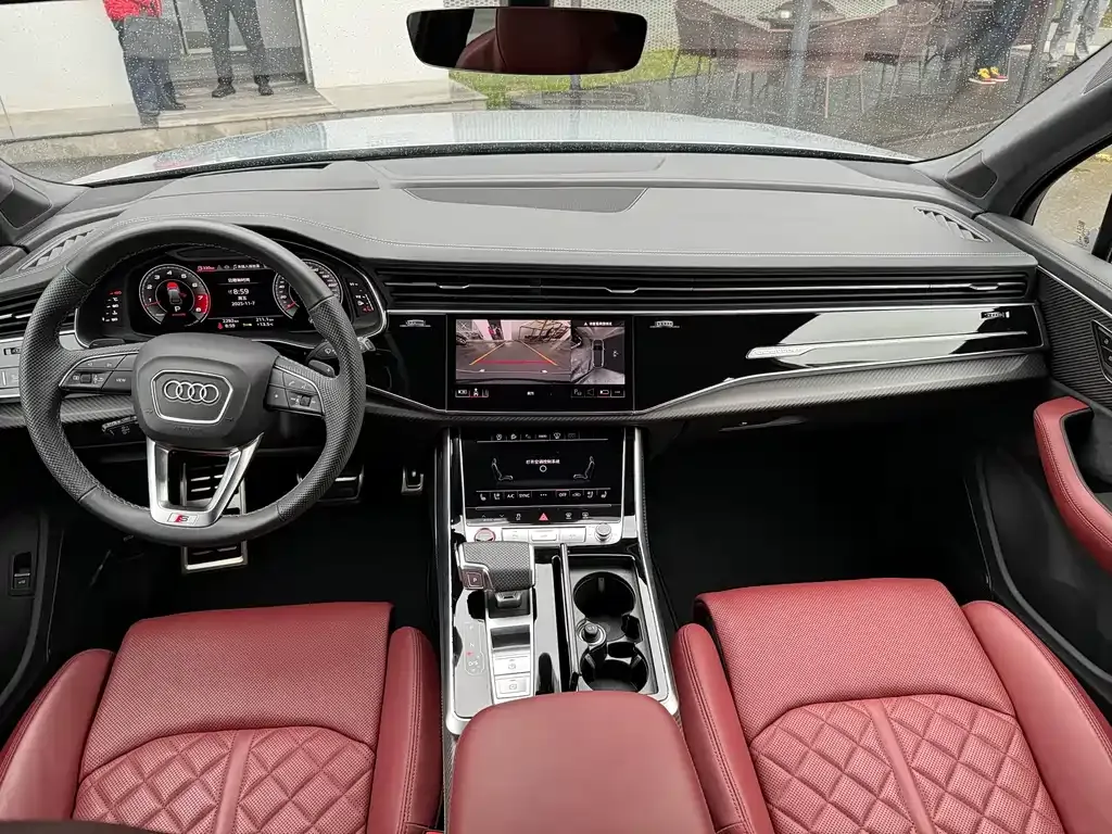 Audi SQ7 2024 из CN, фото 8