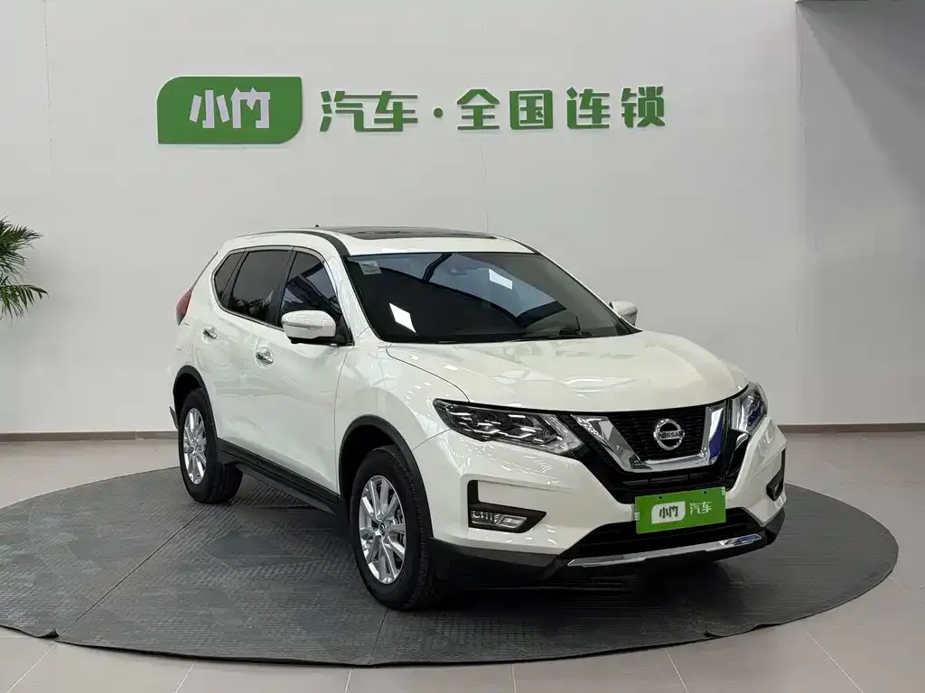 Nissan X-Trail — фото 10