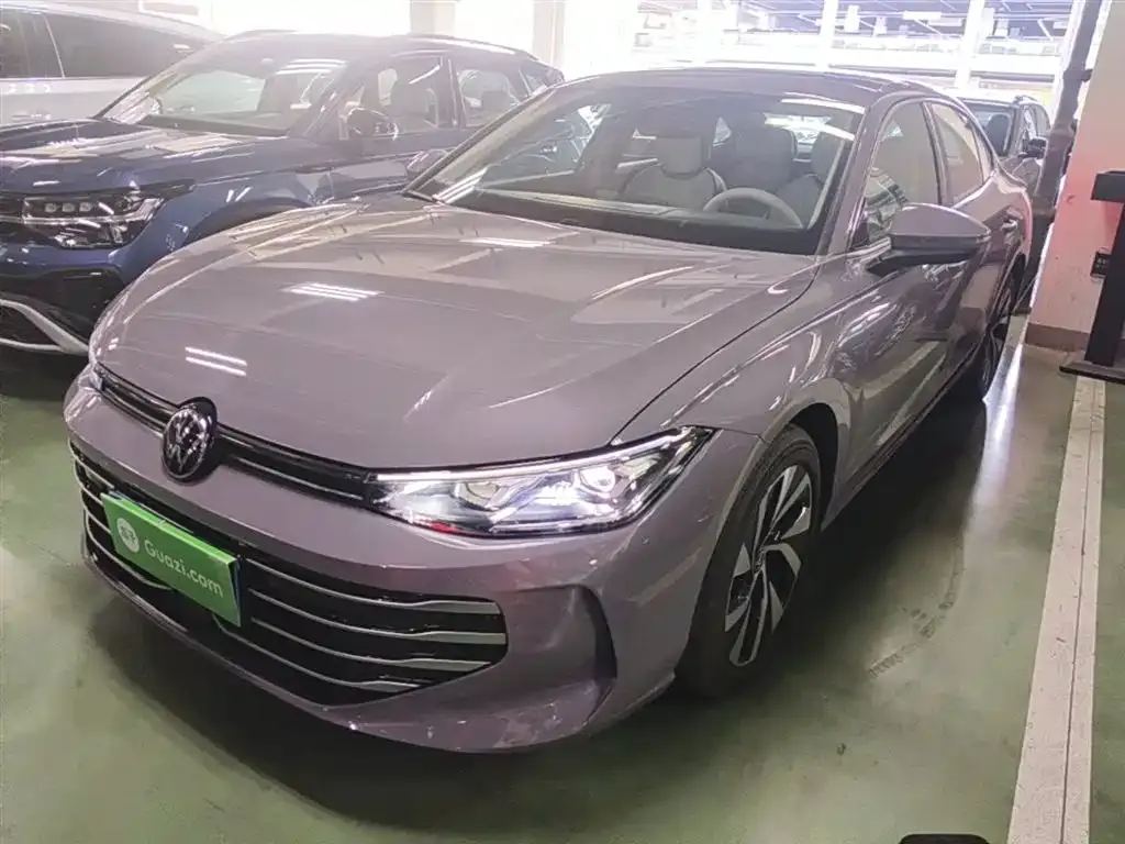 Volkswagen Passat — фото 10