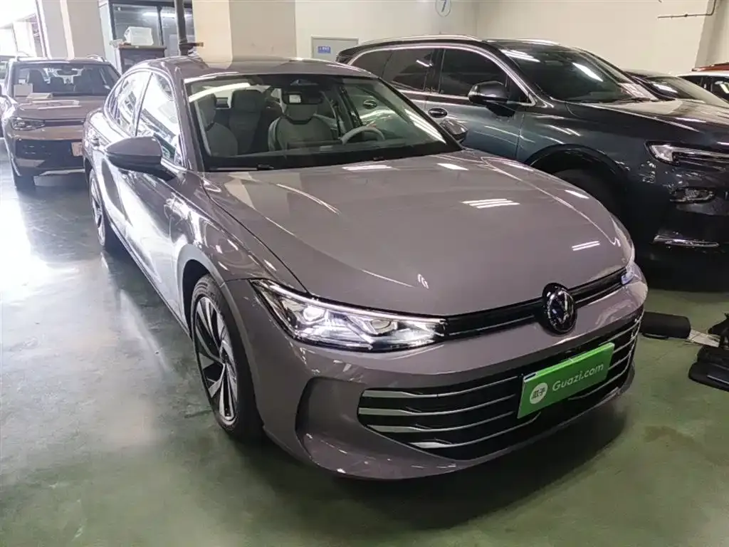 Volkswagen Passat — фото 6