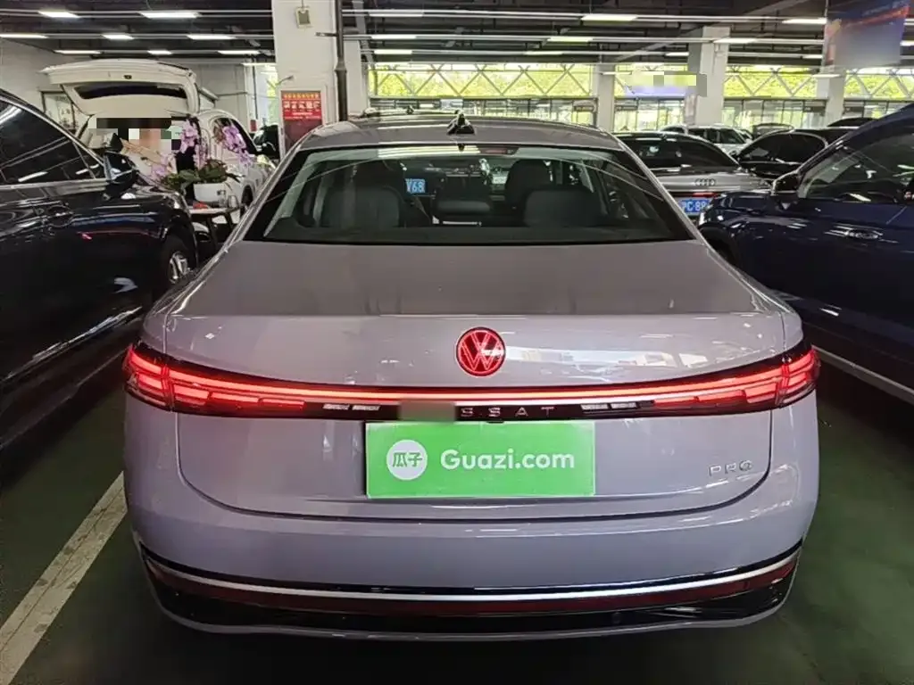 Volkswagen Passat — фото 5