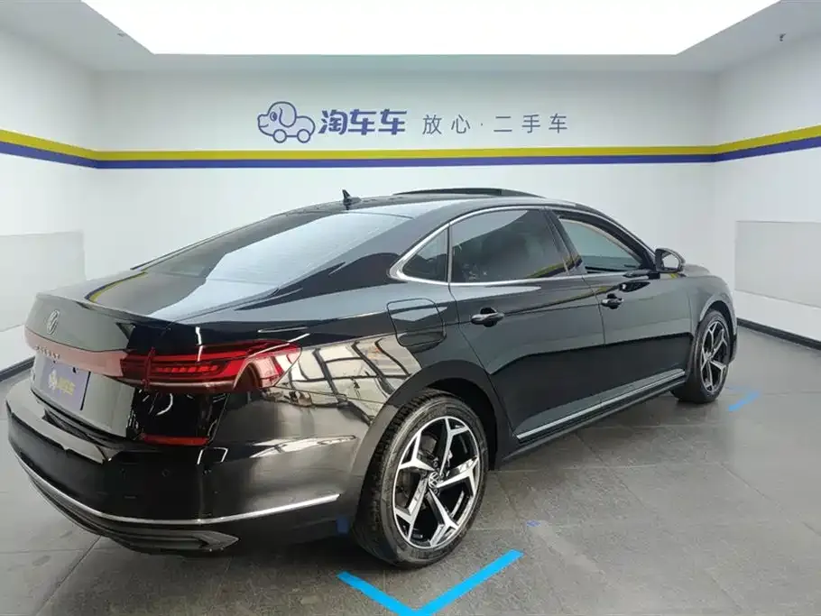 Volkswagen Passat — фото 3