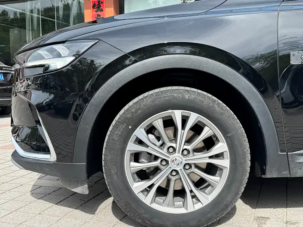 Buick Envision Plus — фото 7