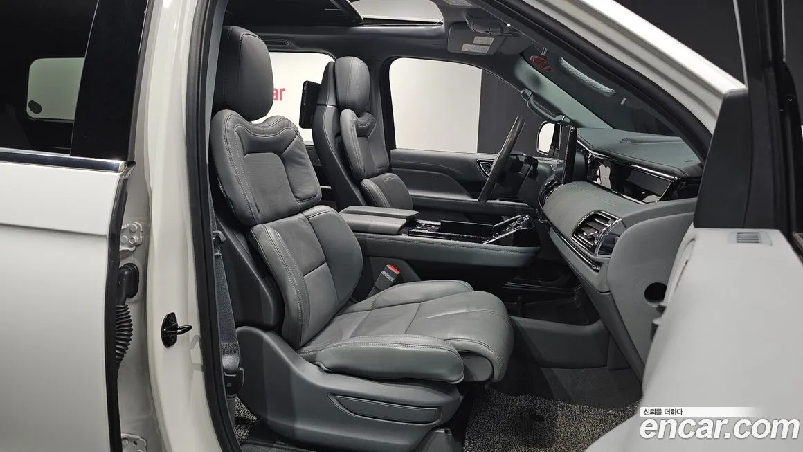 Lincoln Navigator 2021 из KR, фото 5
