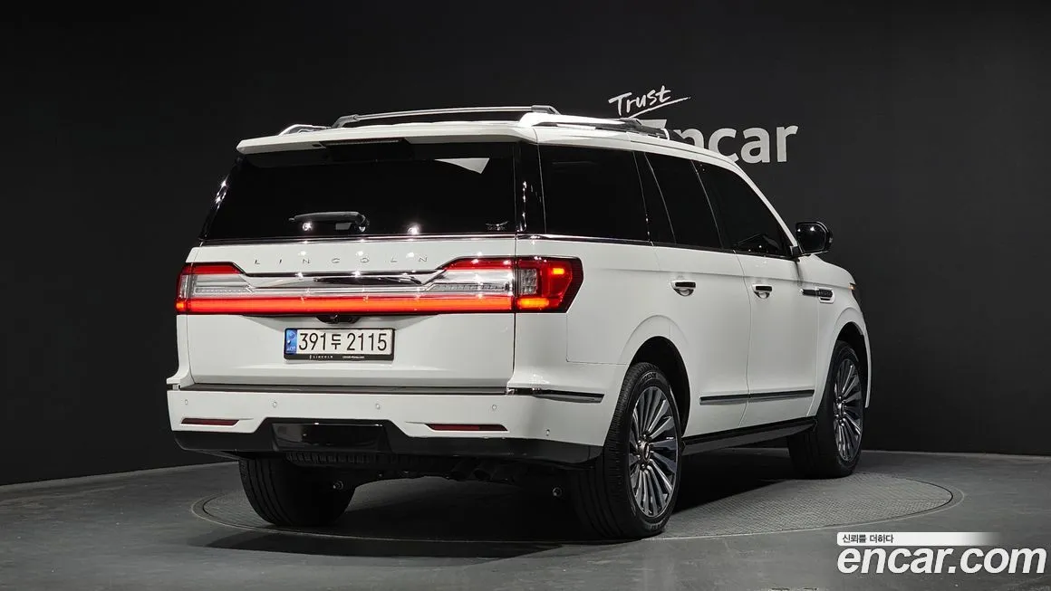 Lincoln Navigator 2021 из KR, фото 3