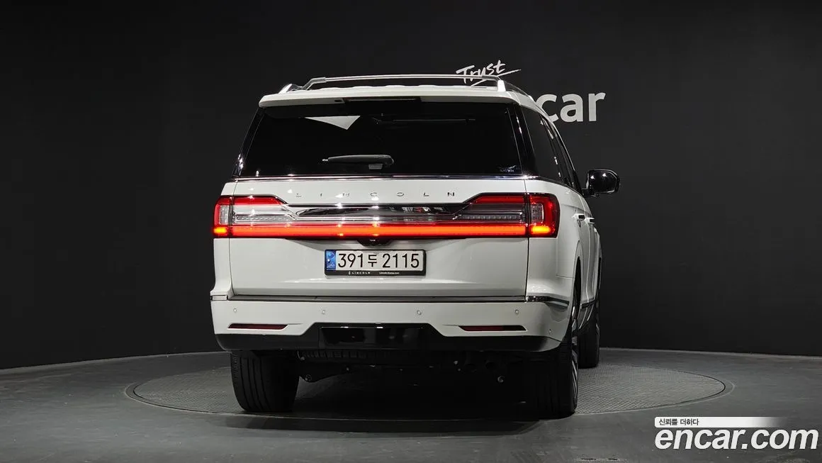 Lincoln Navigator 2021 из KR, фото 2