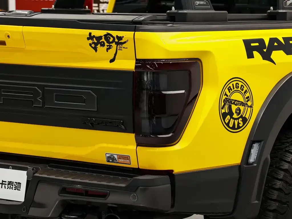 Ford F-150 Raptor — фото 7