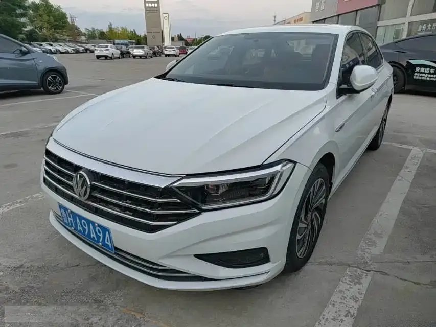 Volkswagen Sagitar