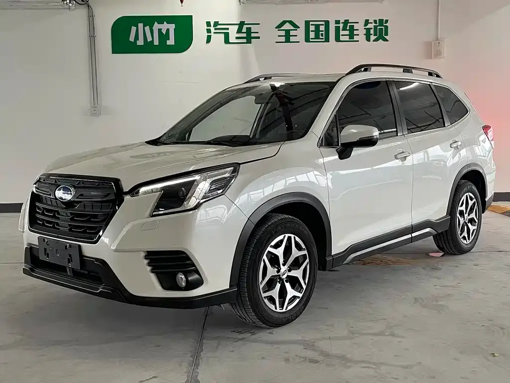 Subaru Forester — фото 1