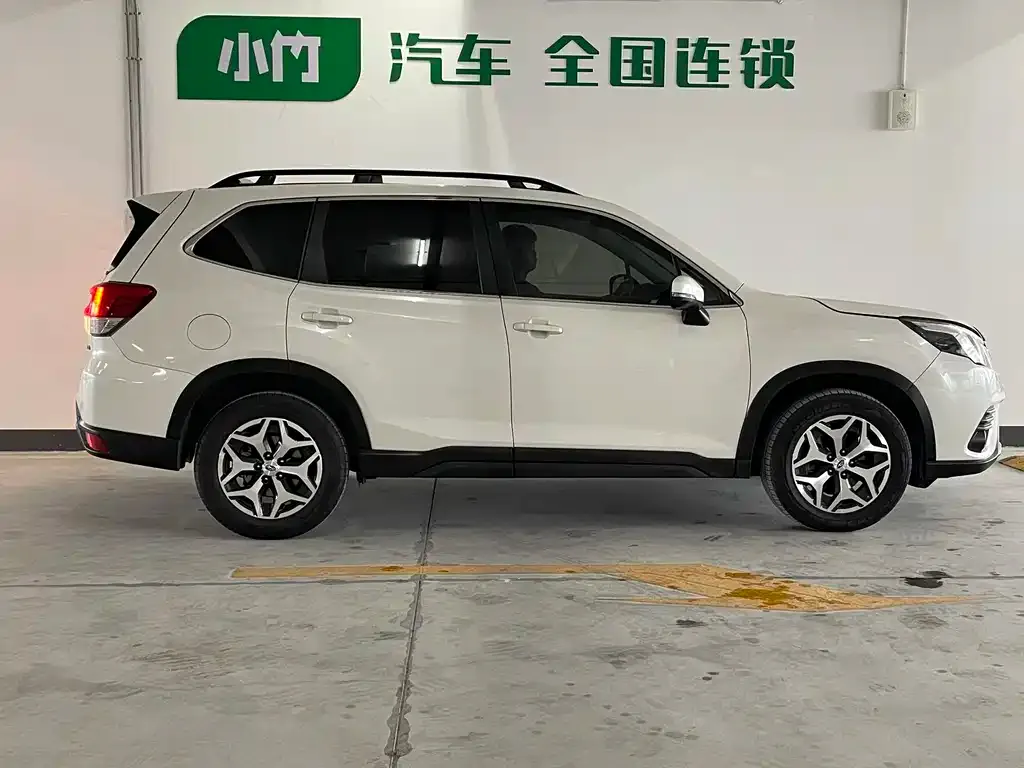 Subaru Forester — фото 7