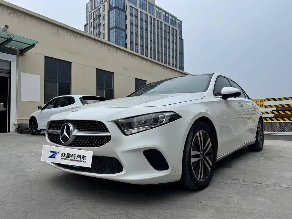 Mercedes-Benz A-Class — фото 1
